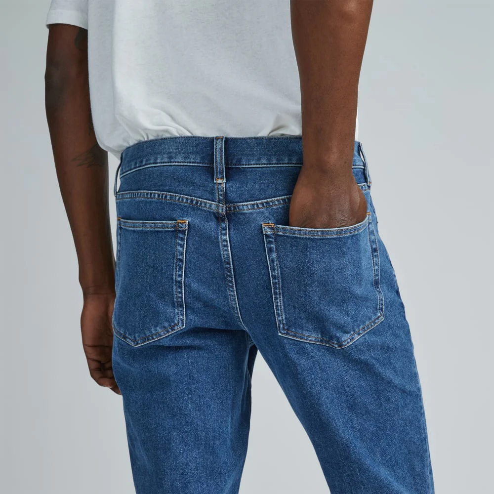 Den smala 4-vägs stretch organisk jeans | Uniform | Marine