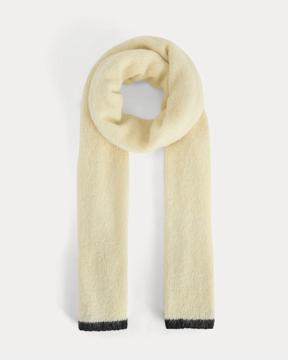 Mjuk alpakaskärp | Beige/svart