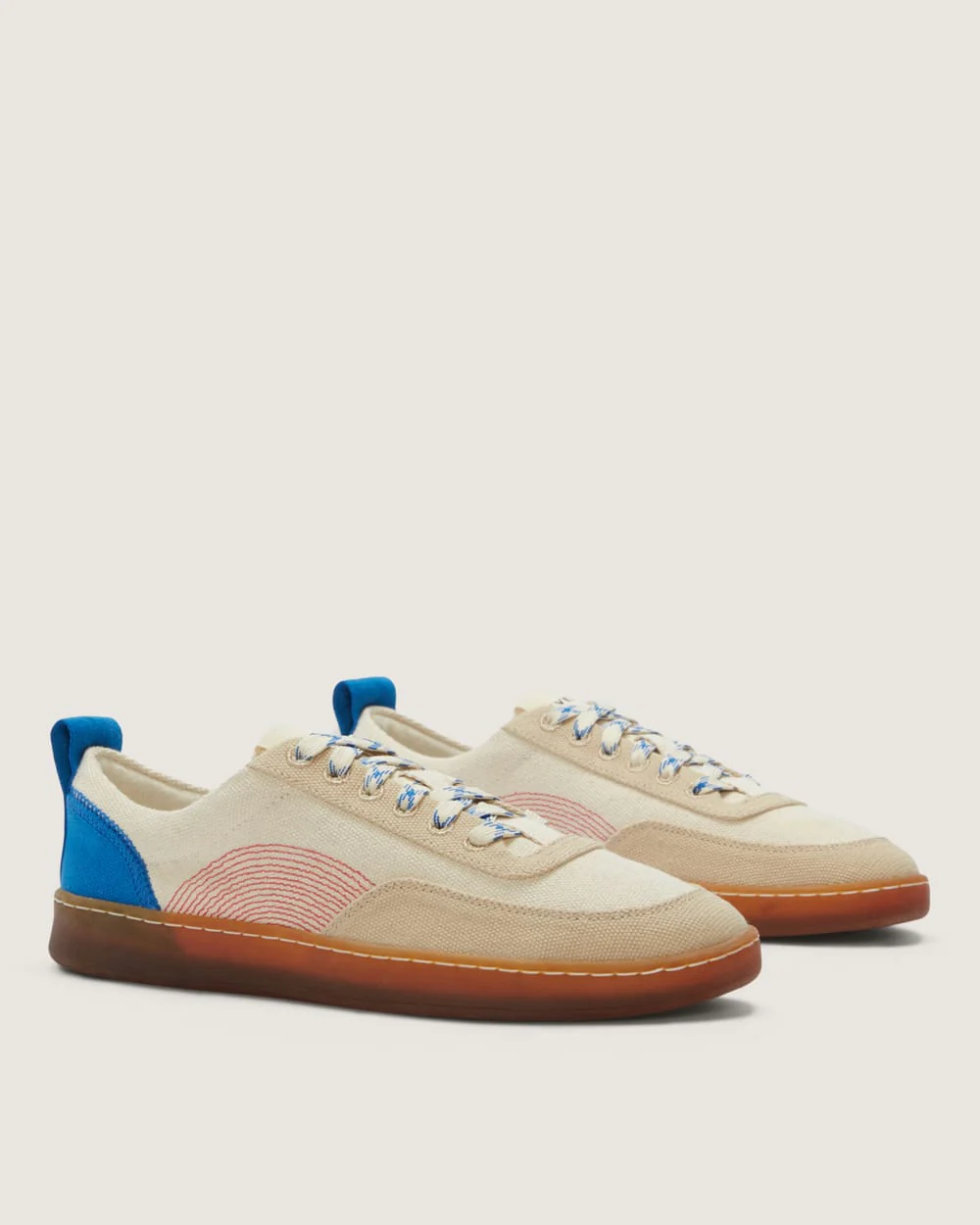 Den slitna sneakers | Tyg / Lapisblå / Klassisk röd
