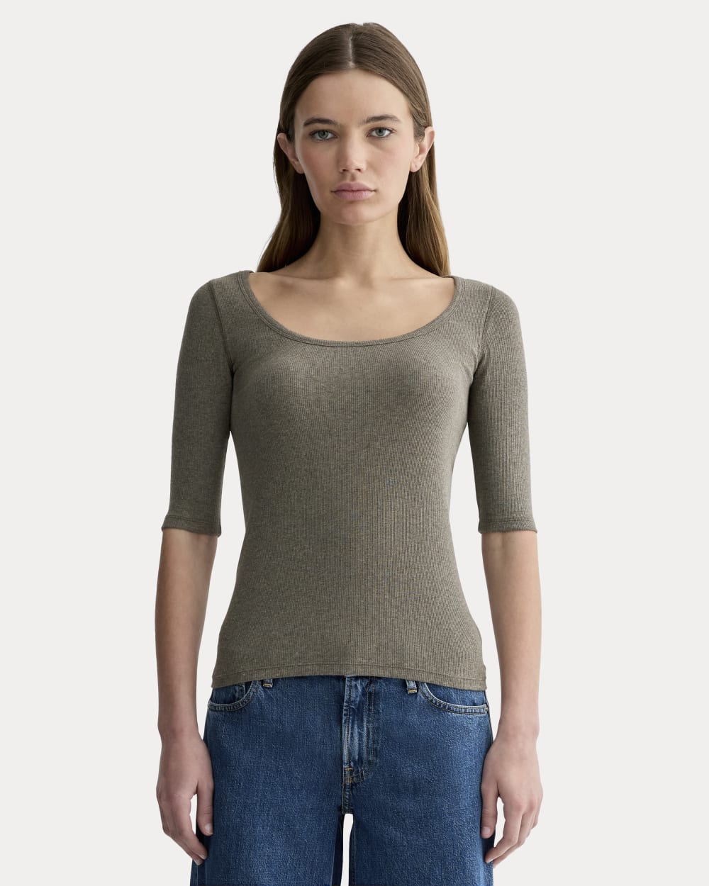 The Luxe Rib Scoop-Neck Tee | Grågrönt fett