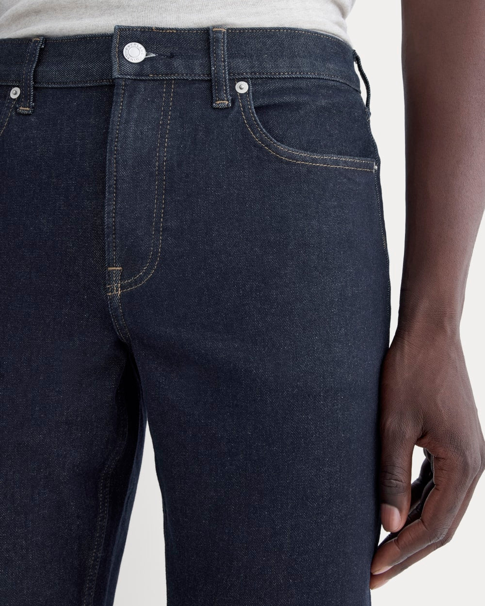 The Athletic 4-Way Stretch Organic Jean | Uniform | Mörk indigo