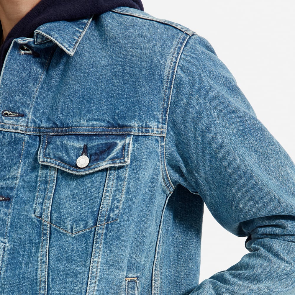 Denimjackan | Uniform | Klassisk blå tvätt